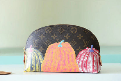 Fan Fashion Lu-Vi bags - 8750