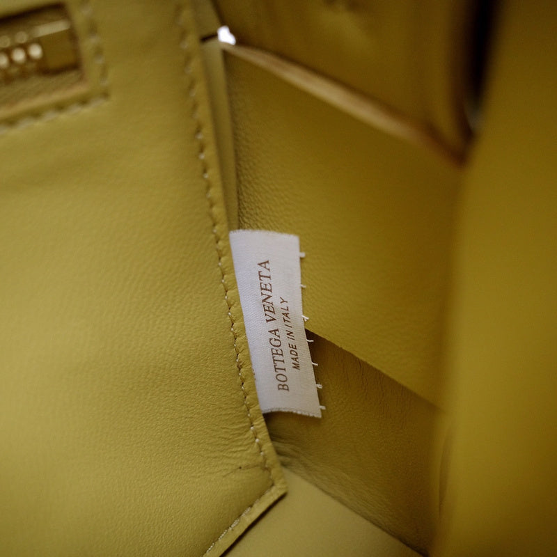 B-VENETA STYLISH HANBAGS FOR WOMEN - - 113
