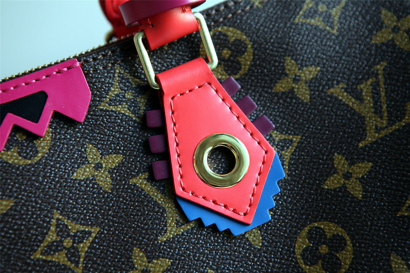 Fan Fashion Lu-Vi bags - 8183