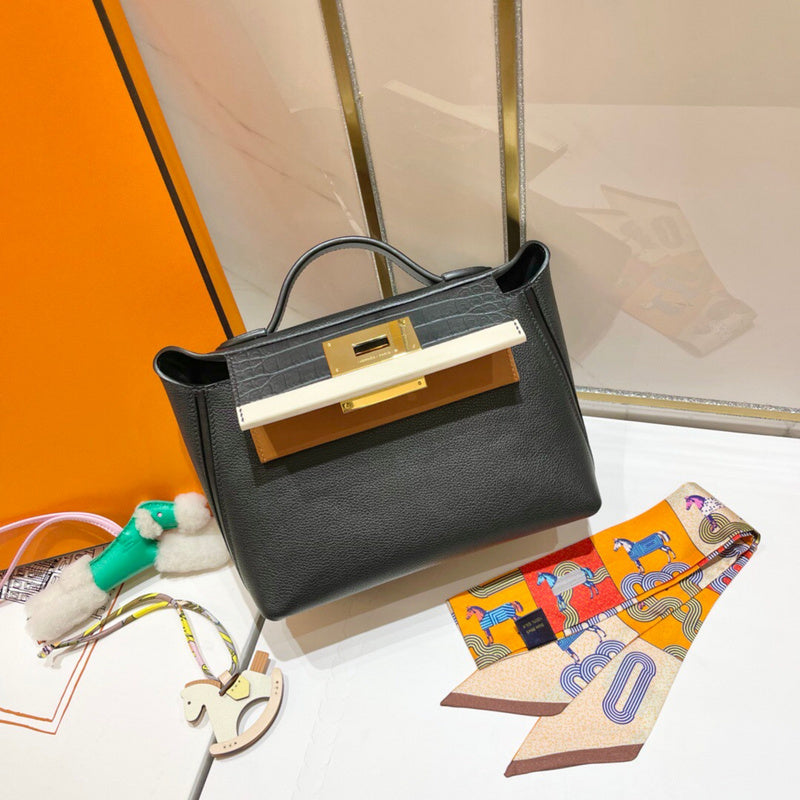 Amelia - HMS Bags - 1617