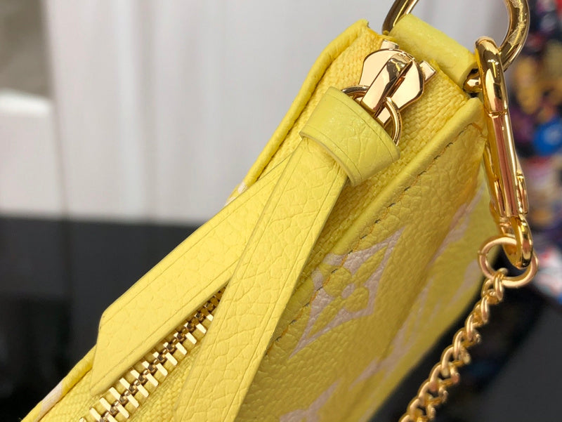 Fan Fashion Lu-Vi Bags - 16916