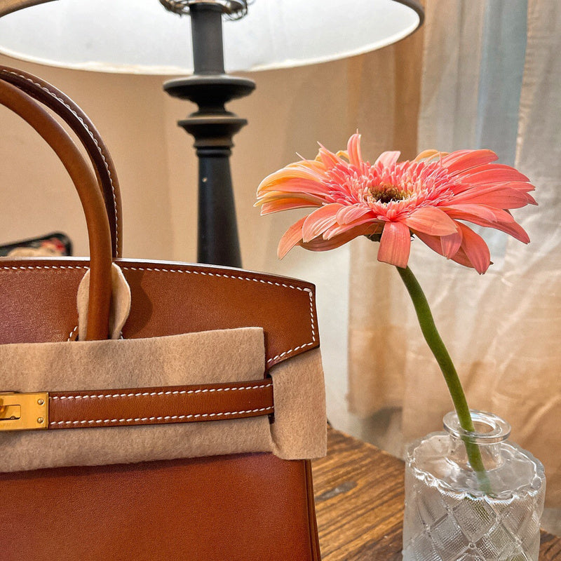 Amelia - HMS Bags - 1750