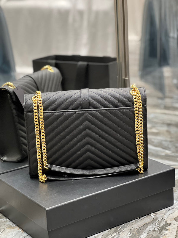 Amelia - YSL Bag - 1880