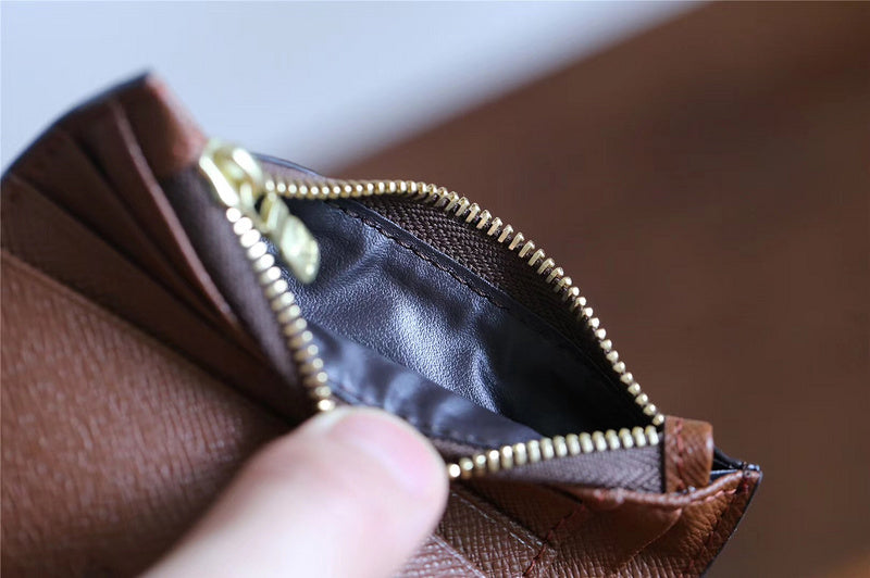 Fan Fashion Lu-Vi bags - 9078
