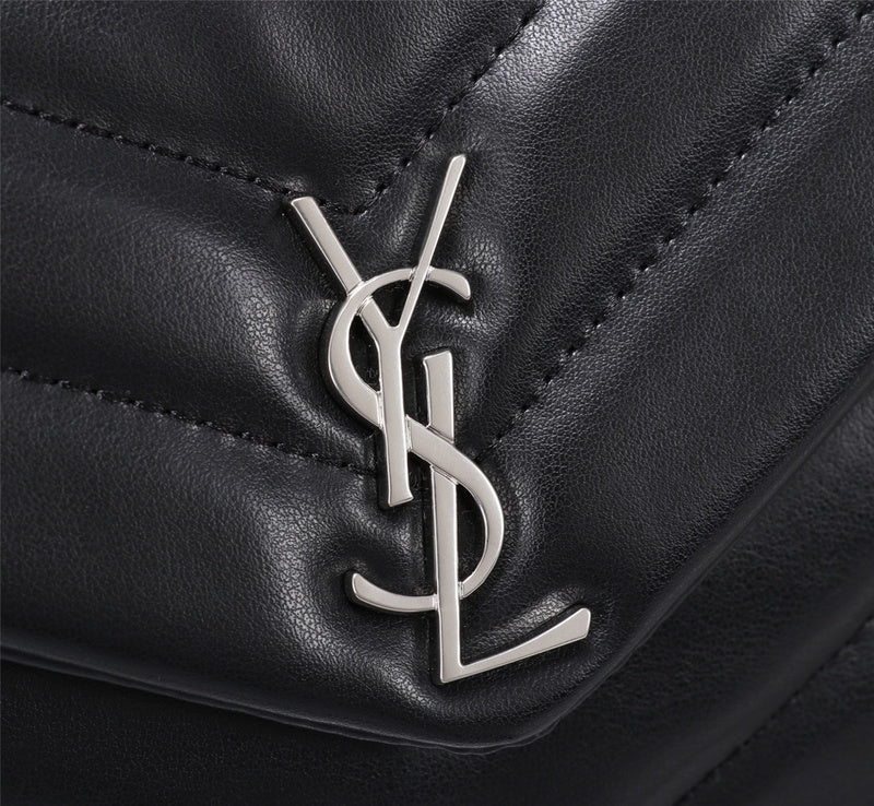 Amelia - YSL Bag - 2403