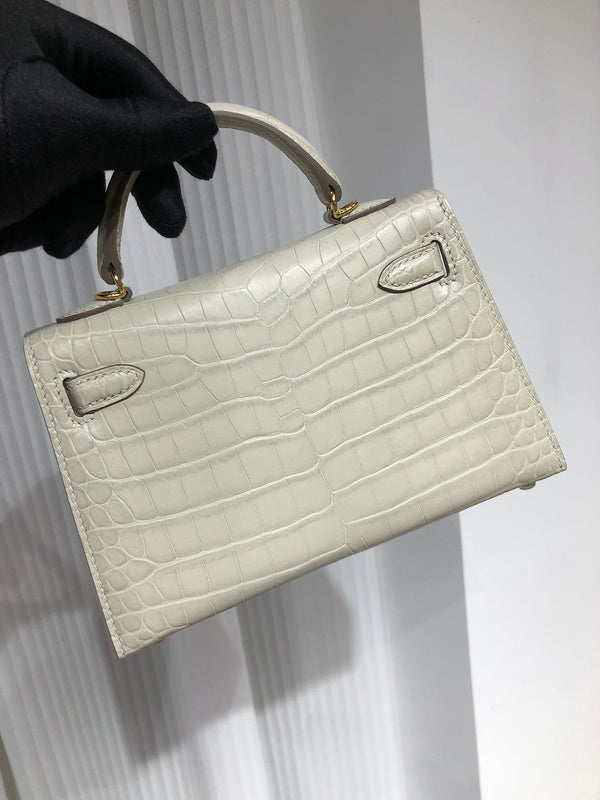 Amelia - HMS Bags - 1528