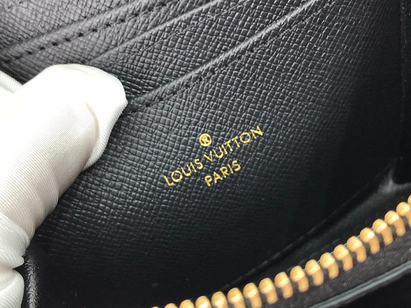Amelia-LAON - All Wallets - 030