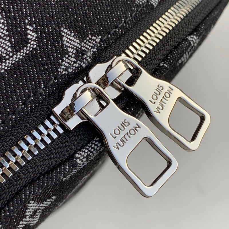 Fan Fashion Lu-Vi bags - 17197