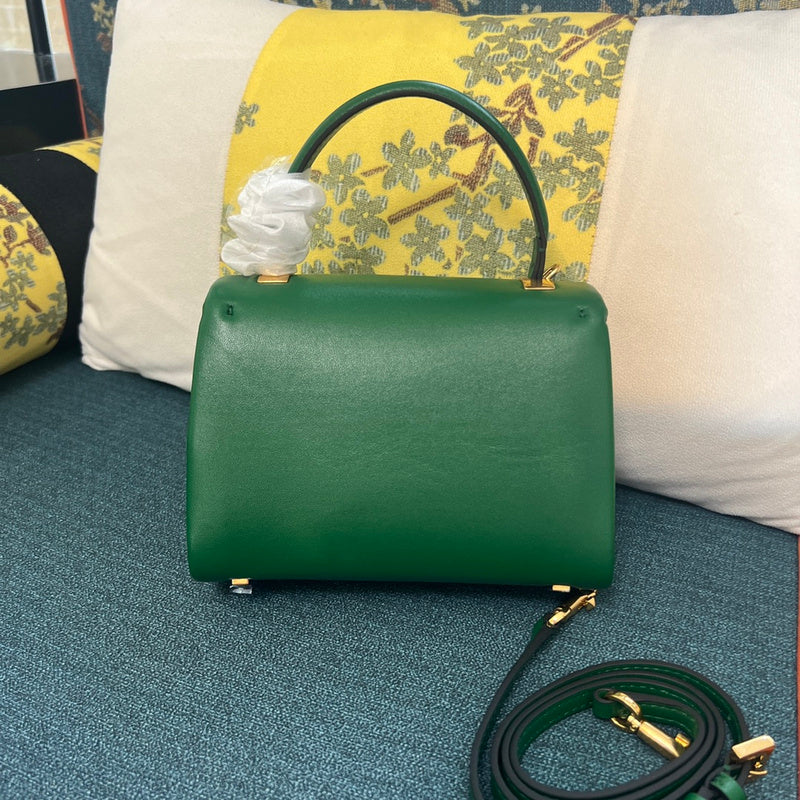 Amelia's Bag Gallery - VEL Bags - 395