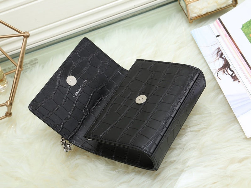 Amelia - YSL Bag - 3557