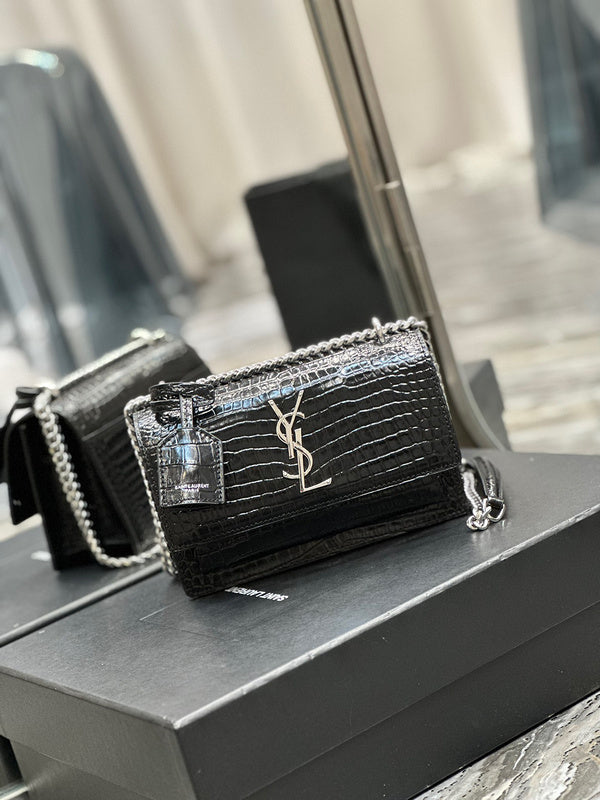 Amelia - YSL Bag - 3971