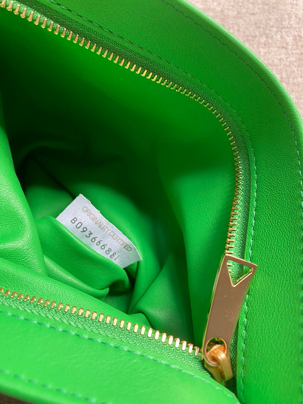 B-VENETA STYLISH HANBAGS FOR WOMEN - 050