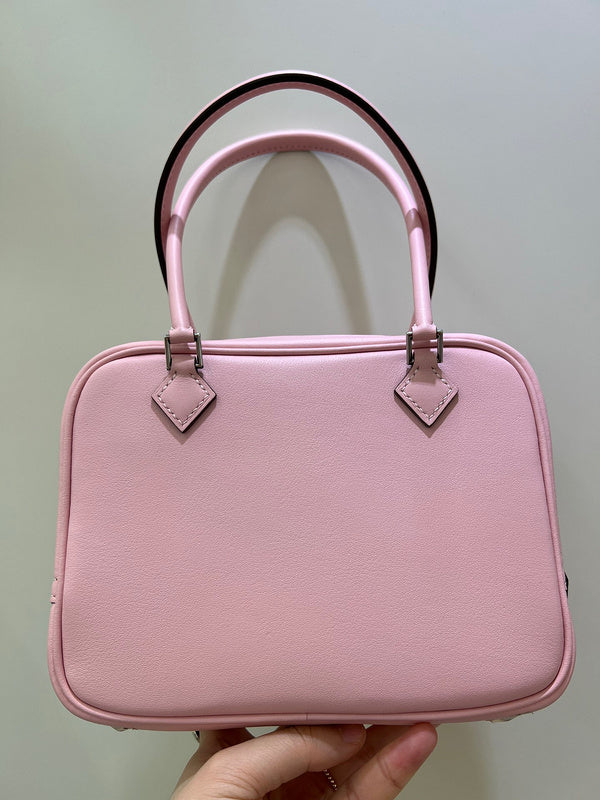 Amelia - HMS Bags - 1670