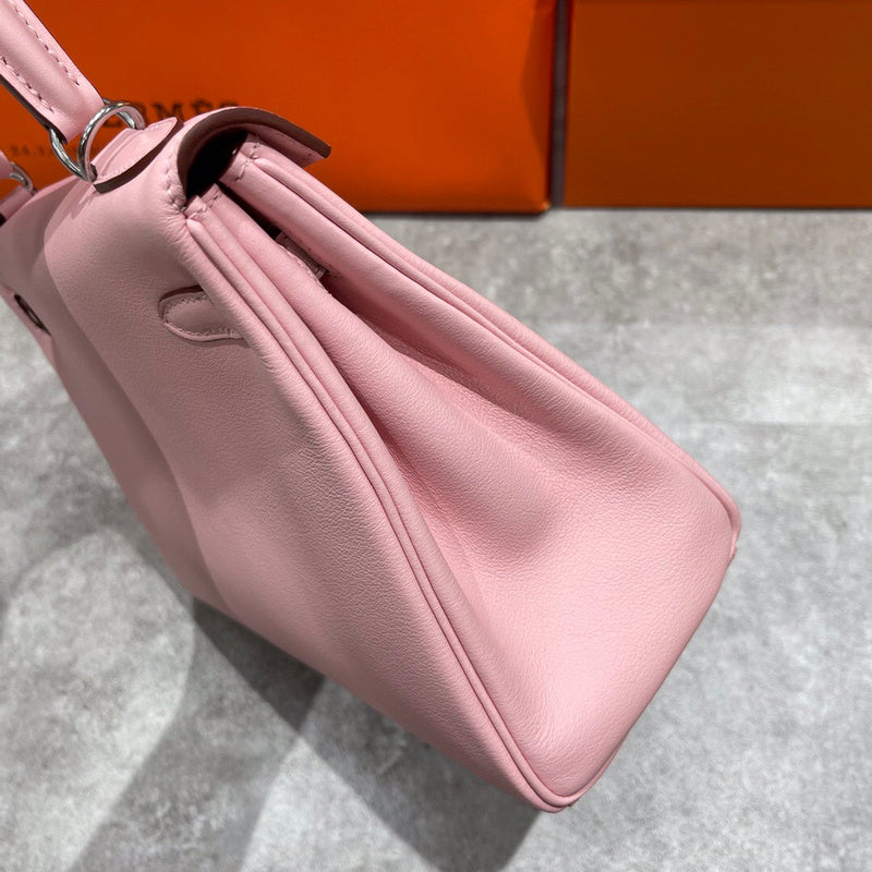 Amelia - HMS Bags - 1652