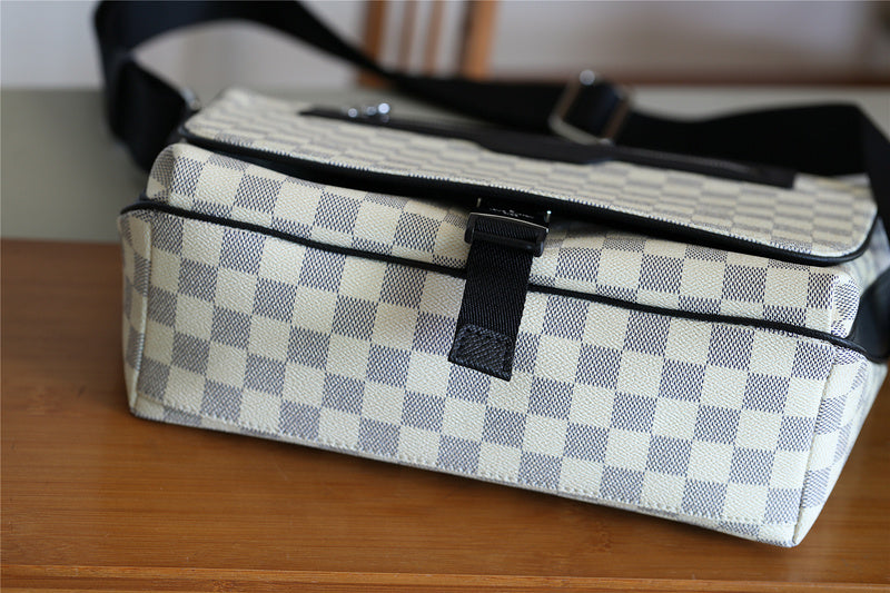 Fan Fashion Lu-Vi bags - 10498