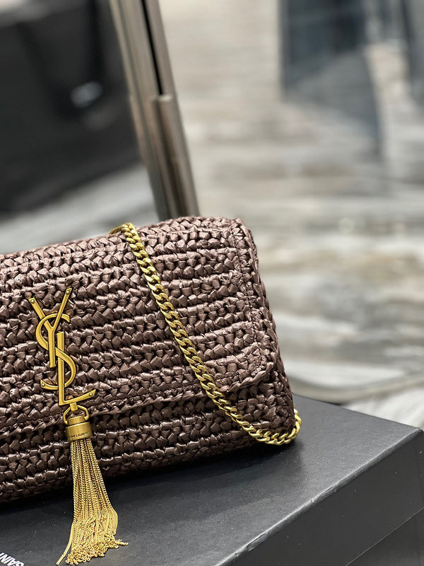 Amelia - YSL Bag - 1870