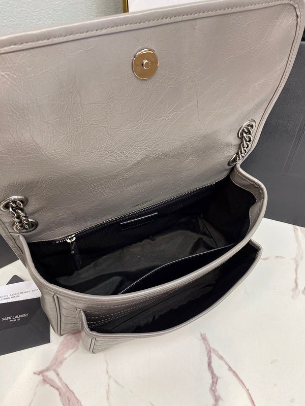 Amelia - YSL Bag - 2242