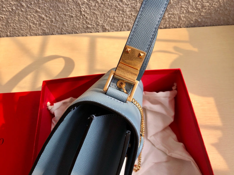 VAL LUXURY BAGS - FOR FASHION LOVERS  AFFORDABLE LUXURY BAGS- 1319