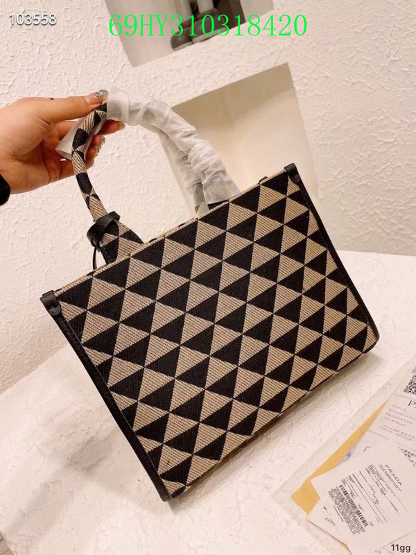 Prada Bags - The Barnes Bags  1581
