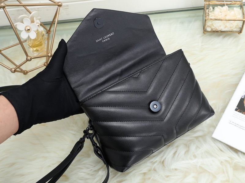 Amelia - YSL Bag - 3539