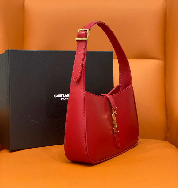 Amelia - YSL Bag - 2008