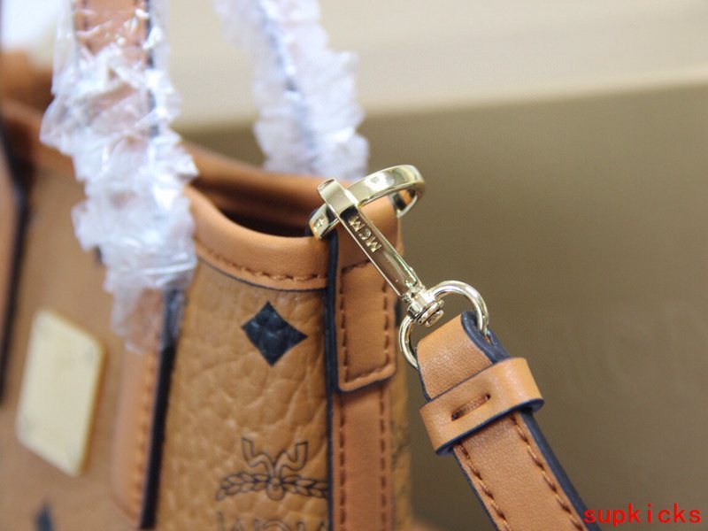 Amelia- - Mix Wallets - 022