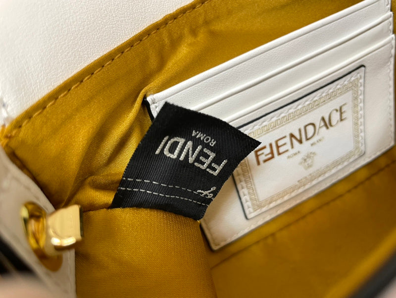 Amelia's Bag Gallery - VAR Bags - 225