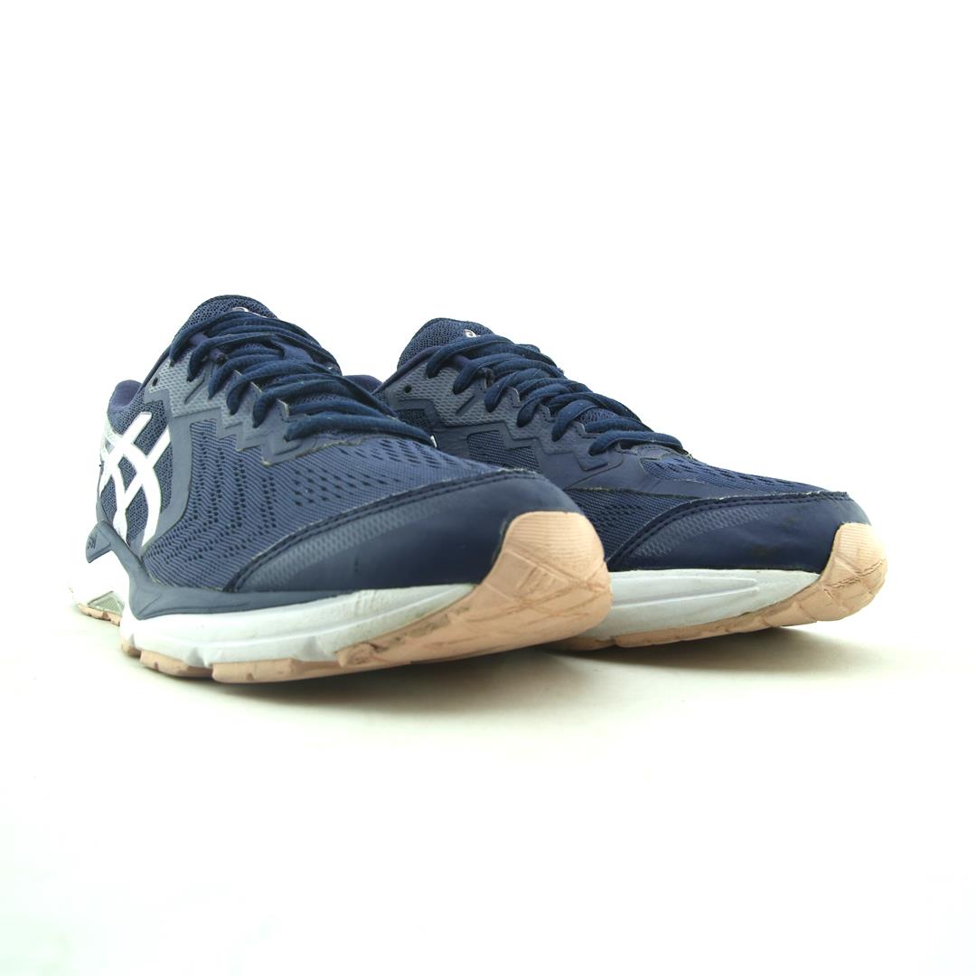 ASICS GEL FOUNDATION 13
