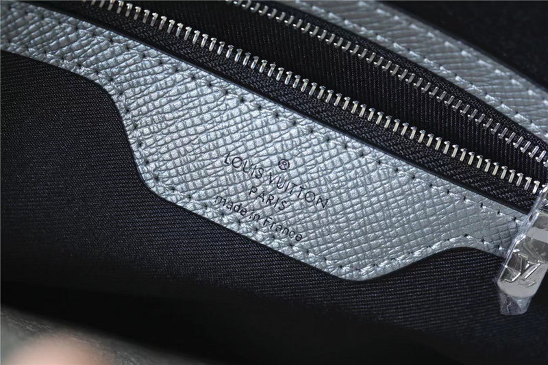 Fan Fashion Lu-Vi bags - 11181