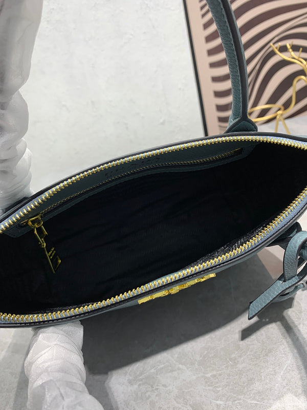 Amelia- PRDA  LUXURY BAGS - 781