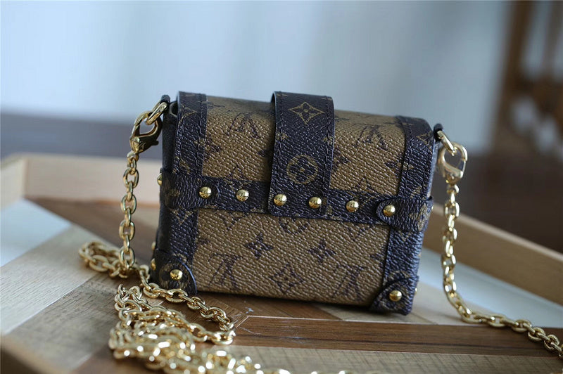 Fan Fashion Lu-Vi bags - 9319