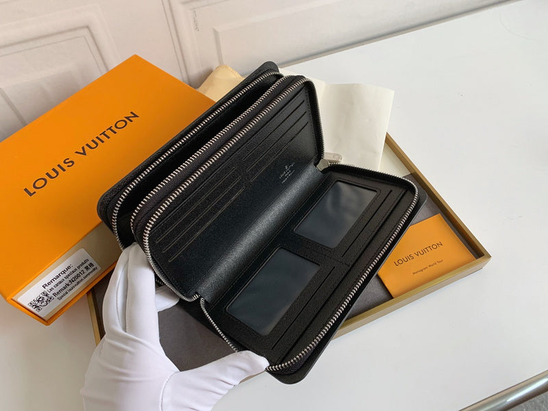 Amelia- LOV  Luxury  Wallets - 694