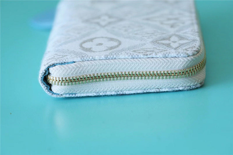 Fan Fashion Lu-Vi bags - 8898
