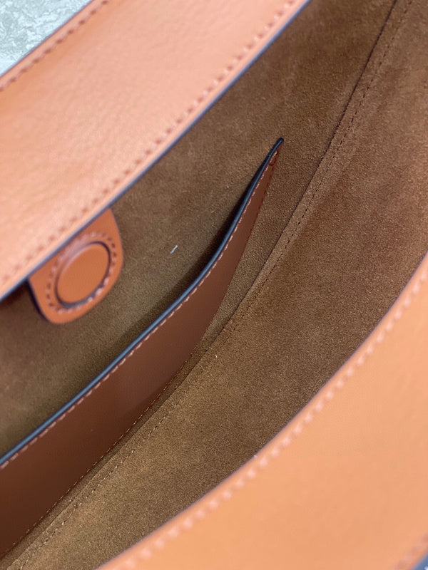 Amelia's Bag Gallery - LWO Bags - 981