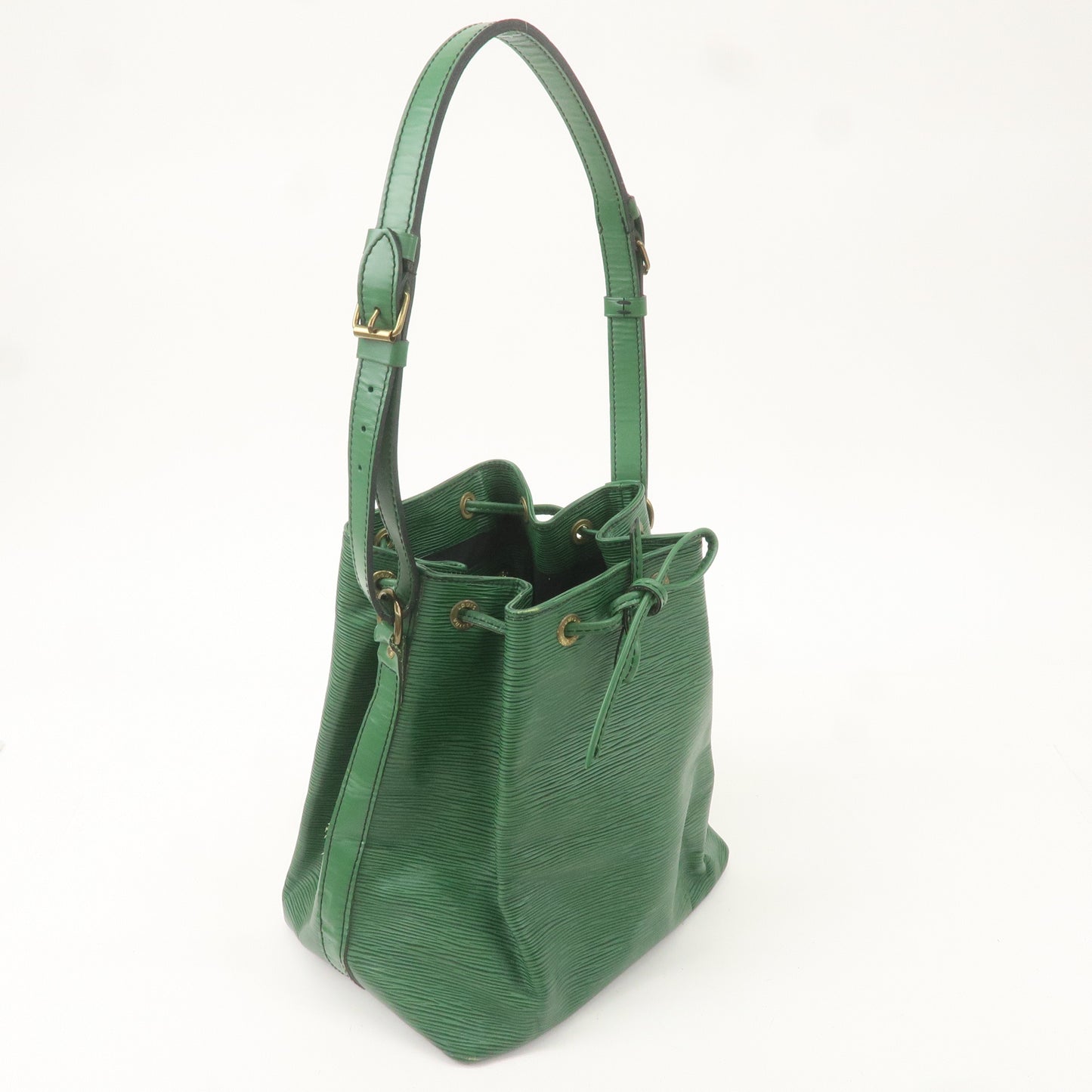 Louis Vuitton Epi Petit Noe Shoulder Bag Borneo Green M44104