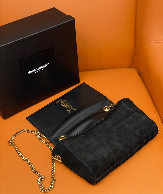 Amelia - YSL Bag - 2034