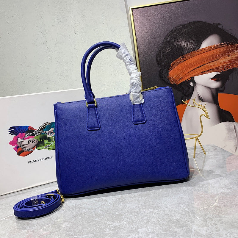 Barnes-Bags - Prada Bags - 933