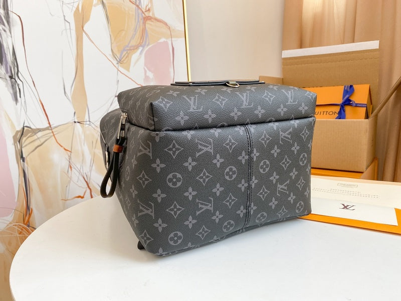 Fan Fashion Lu-Vi bags - 17584