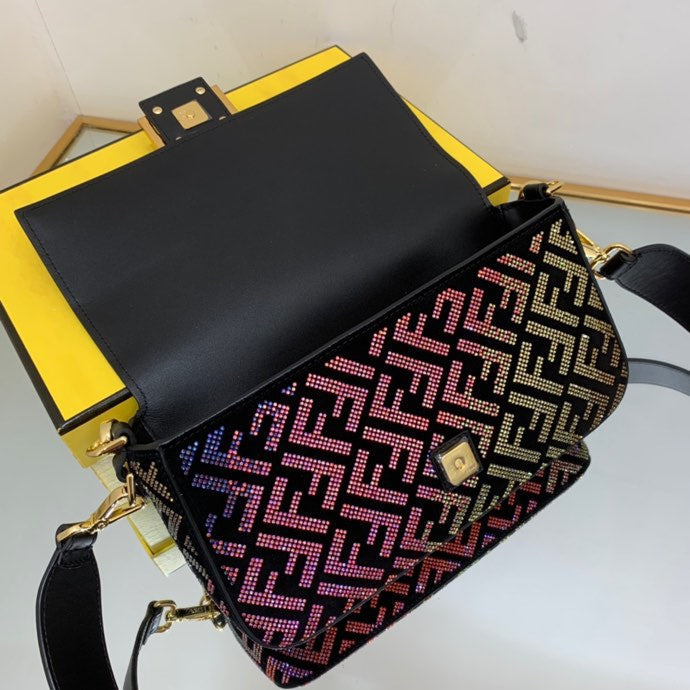 Amelia's Bag Gallery - VAR Bags - 214