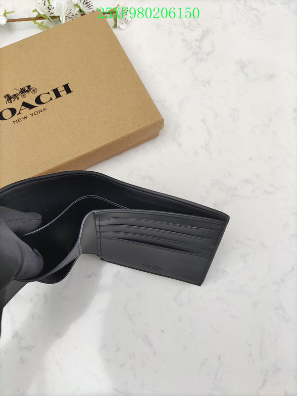 Amelia - CAH Wallet - 010