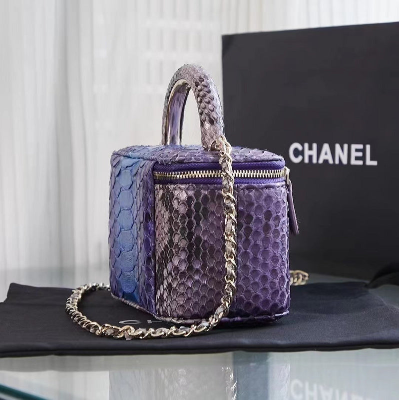 Wellow Bags - Chanel - Bags  - 199