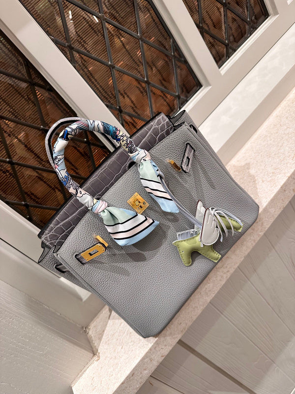Amelia - HMS Bags - 1547