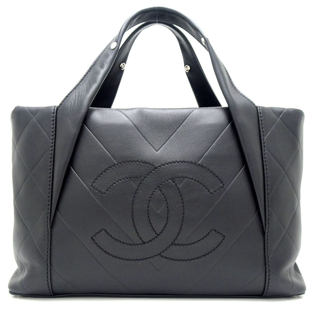 Chanel Tote Bag Chevron Leather Black