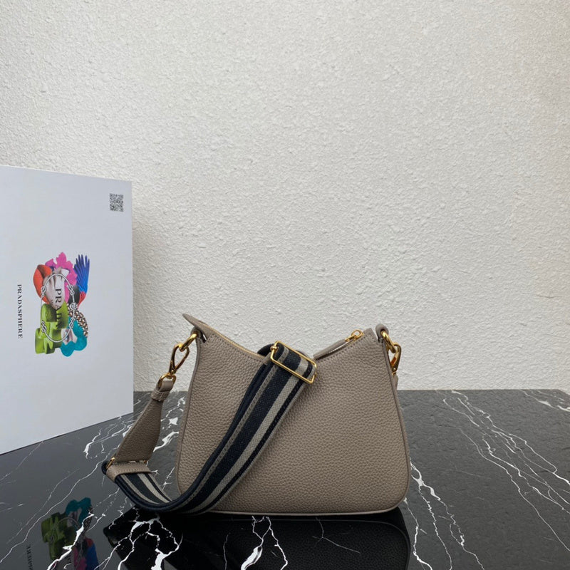 Amelia- PRDA  LUXURY BAGS - 823