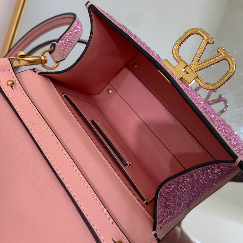 VAL LUXURY BAGS - FOR FASHION LOVERS  AFFORDABLE LUXURY BAGS- 1064