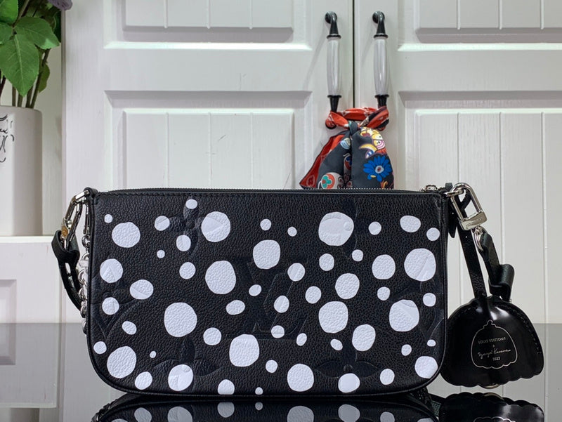 Fashion Lu-Vi bags - 2496