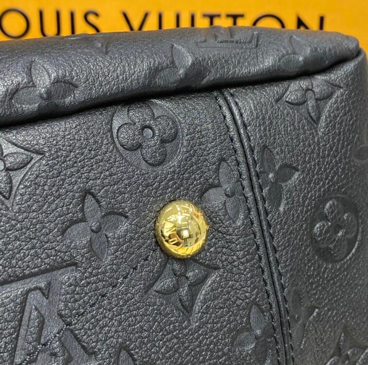 AmeliaLuxury - LOV Bags - 2466