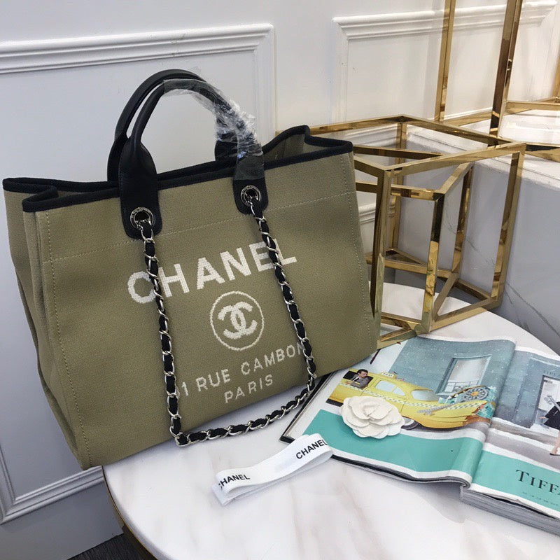 Wellow Bags - Chanel - Bags  - 831