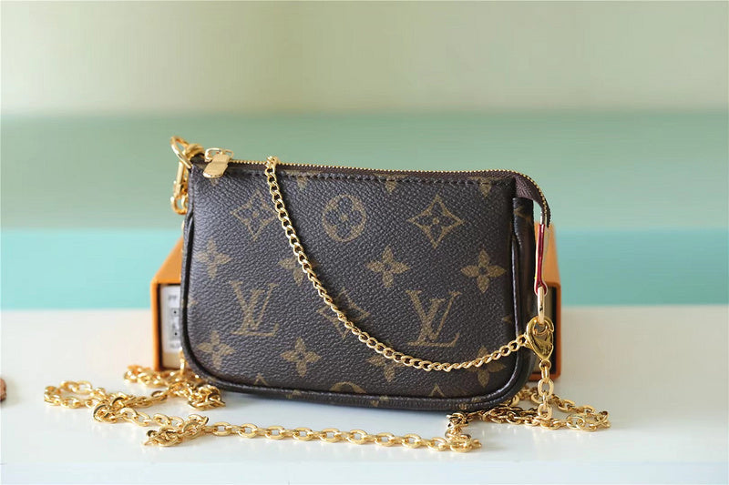 Fan Fashion Lu-Vi bags - 8781