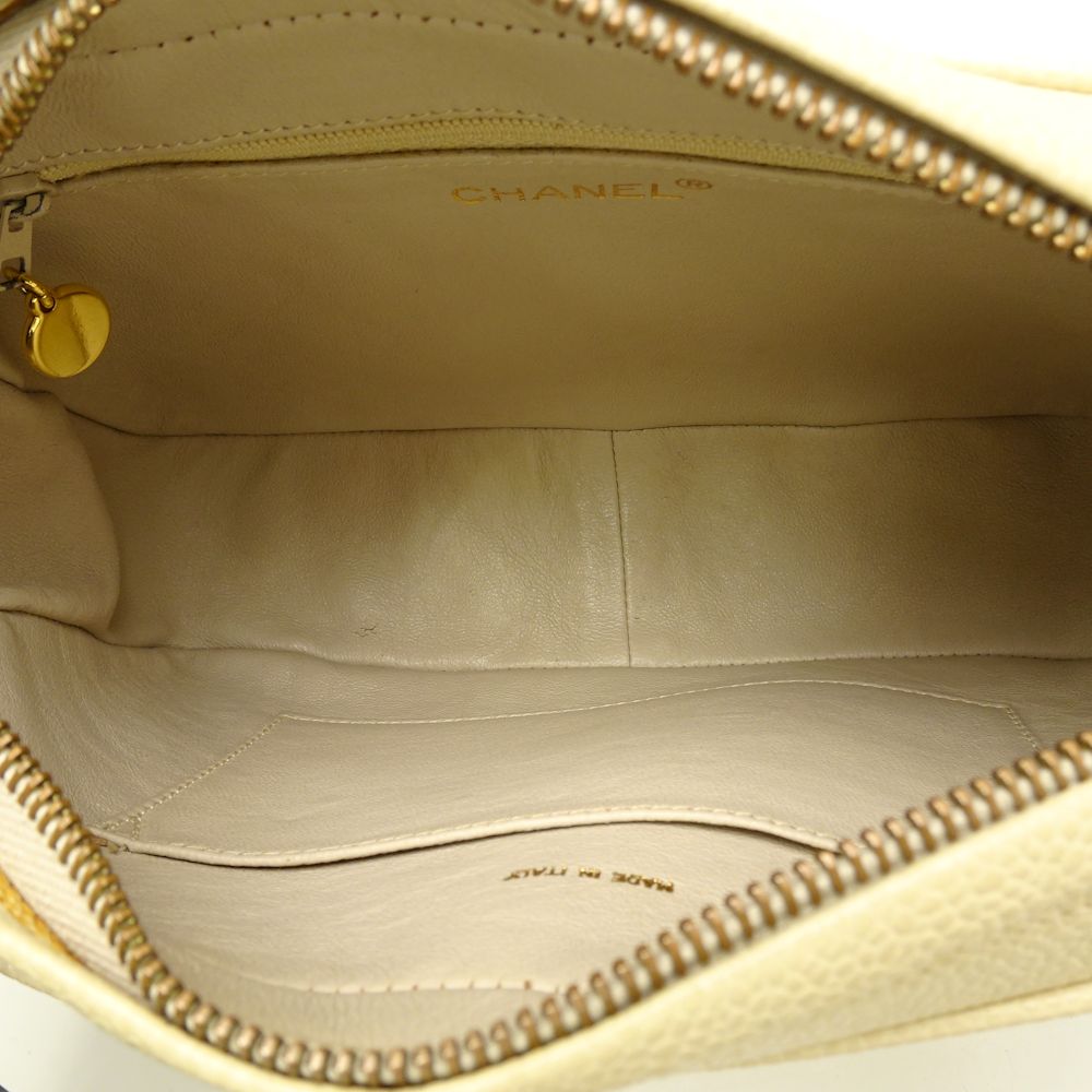 Chanel Chain Shoulder Bag Diagonal Matelasse Caviar Skin Ivory